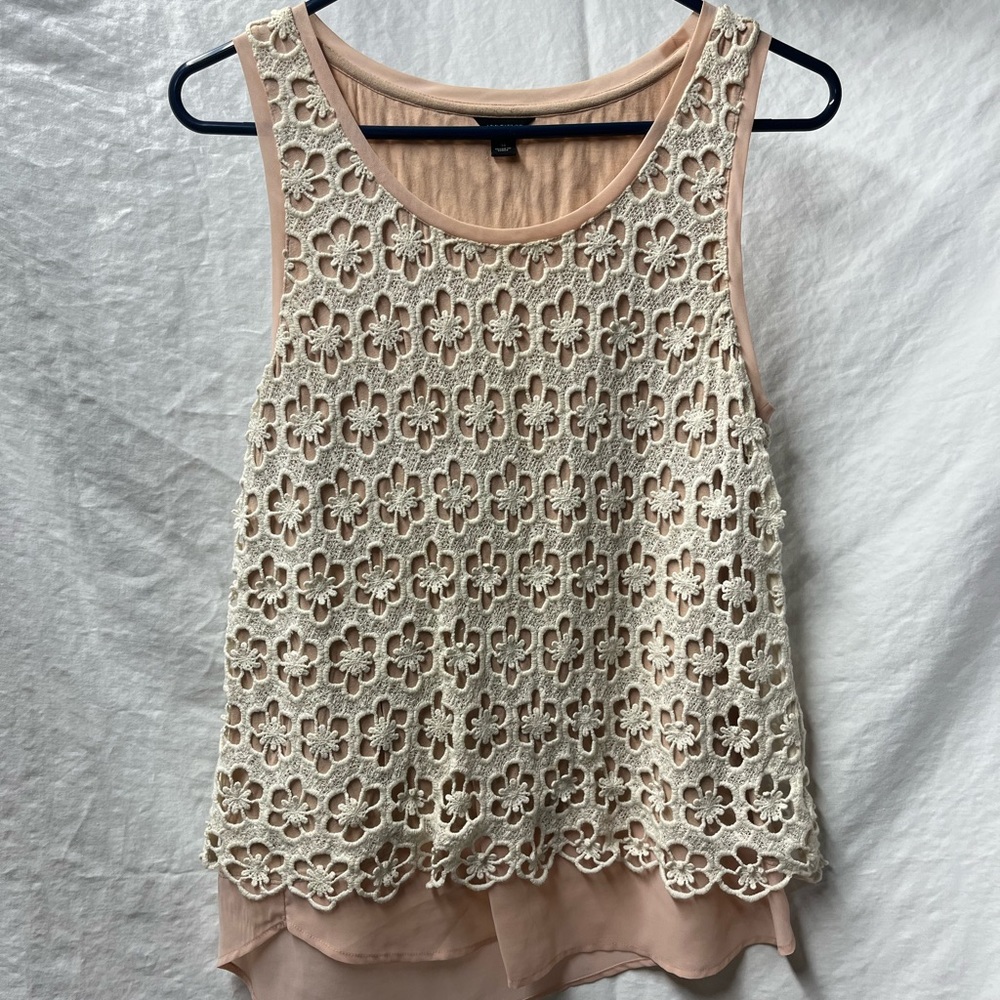 Beautiful light pink shirt from Ann Taylor